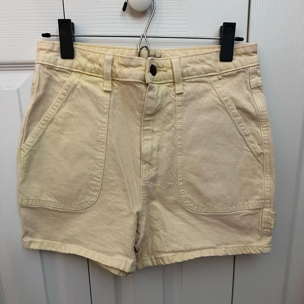 Universal Thread Shorts - Picture 1 of 2